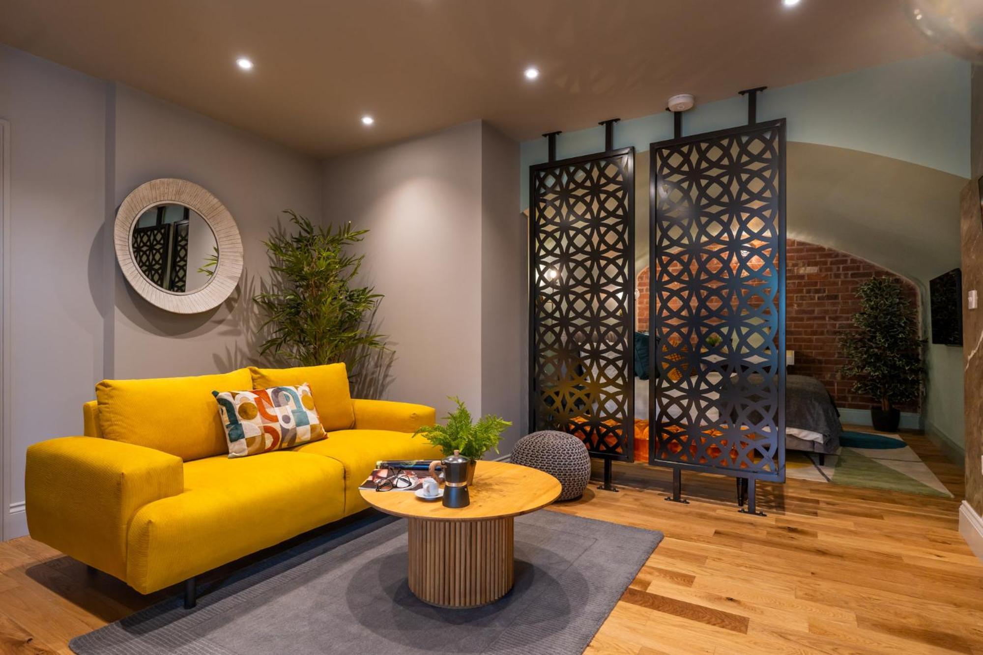Commandery Vaults - Luxury Apartment In City Centre With Sky Tv Вустер Екстер'єр фото